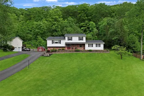 37 Farview Rd, East Fishkill, NY 12533