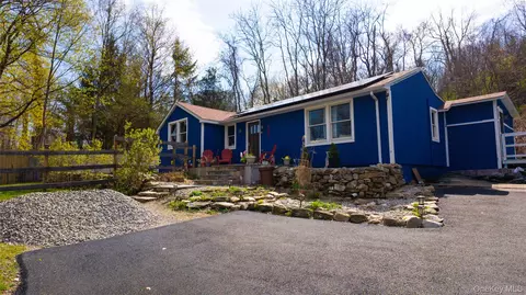 593 Old State Route 22, Dover, NY 12522