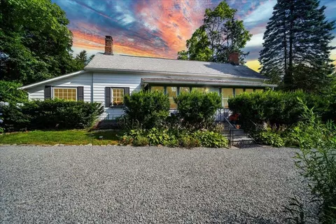 222 Cedar Hill Rd, Wappinger, NY 12590