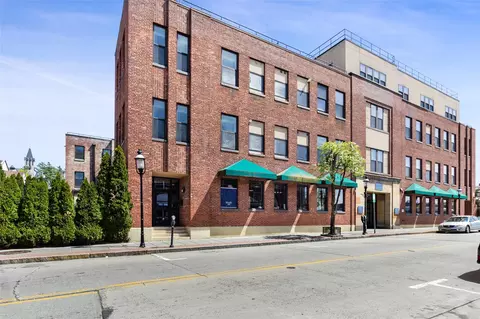 73 Spring St #2H, Ossining, NY 10562