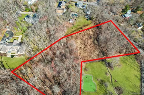 28 Ludlow Ln, Orangetown, NY 10964