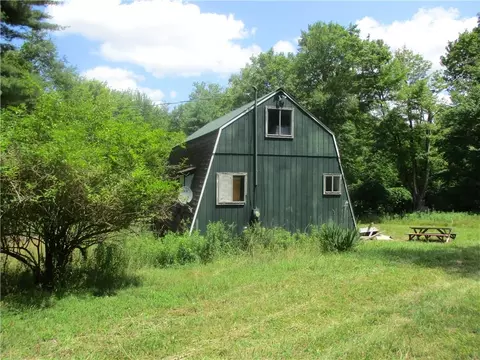 146 Smith Ln, Grahamsville, NY 12740