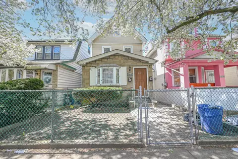 10542 Remington St, Jamaica, NY 11435