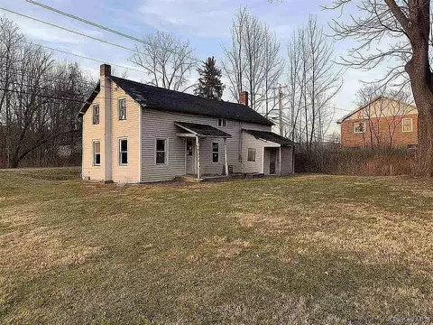 5 Foordmore Rd, Kerhonkson, NY 12446