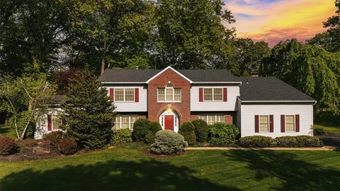 6 Henry Ct, Ramapo, NY 10901