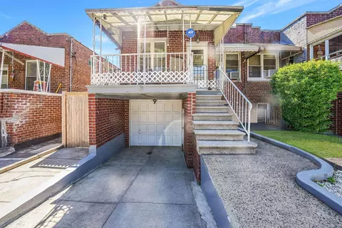 926 Van Nest Ave, New York, NY 10462