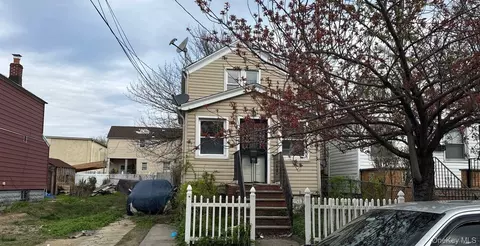165-21 144th Dr, Jamaica, NY 11434