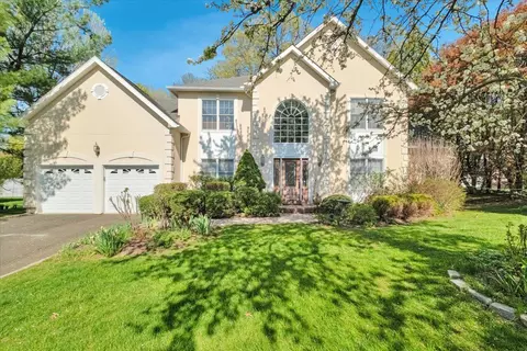 30 Sheldon St, Greenburgh, NY 10502