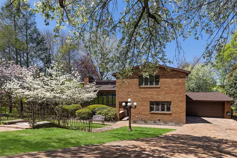 17 Lark Ave, Greenburgh, NY 10607