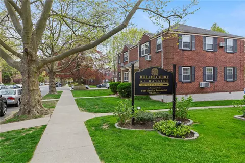 213-15 73rd Ave #LOWER, Oakland Gardens, NY 11364