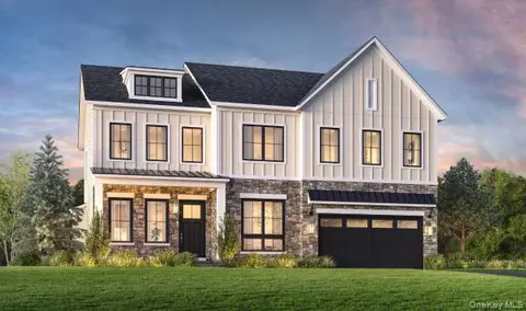 44 Sequoia Cir, North Hempstead, NY 11030