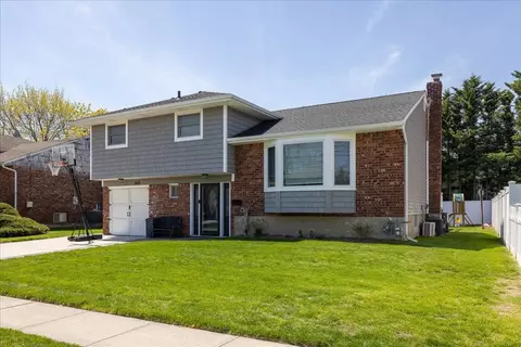 649 Derby, Woodmere, NY 11598