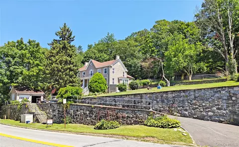 635 N Division St, Peekskill, NY 10566