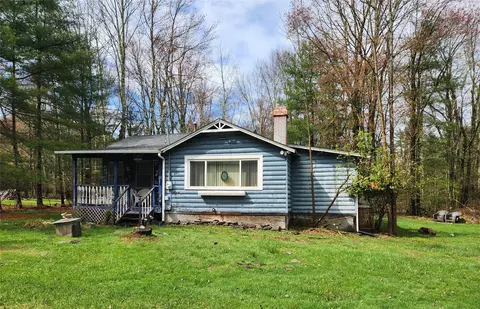 134 W Oak St, Smallwood, NY 12778