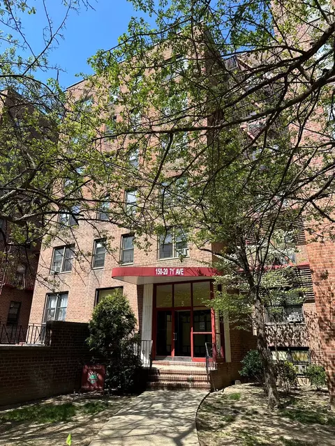 150-20 71st Ave #6A, Flushing, NY 11367