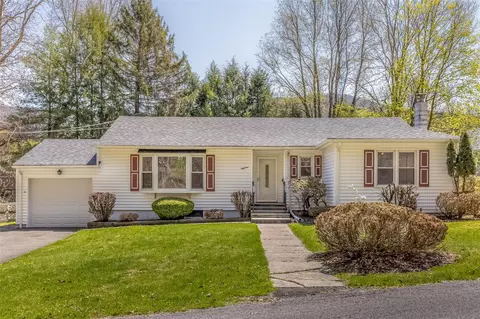 18 Sandra St, Ellenville, NY 12428