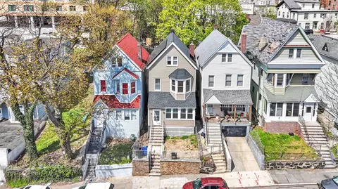 127 Palisade Ave, Yonkers, NY 10701