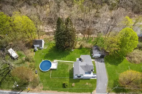 582 N Branch Hortonville Rd, North Branch, NY 12766