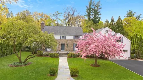 267 Oxford Rd, New Rochelle, NY 10804