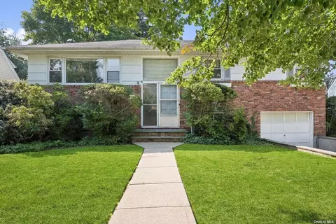 46 Meldon Ave, North Hempstead, NY 11507