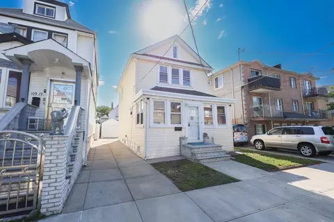 10921 114th St, New York, NY 11420