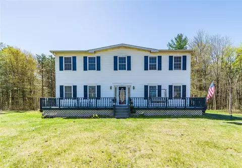 252 Southwoods Dr, Thompson, NY 12701