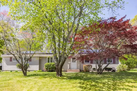 14 Wilstan Ave, Patchogue, NY 11772