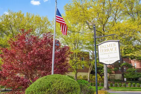311 Palmer Ter #2F, Mamaroneck, NY 10543