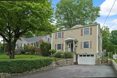 23 Hilldale Rd, Greenburgh, NY 10522