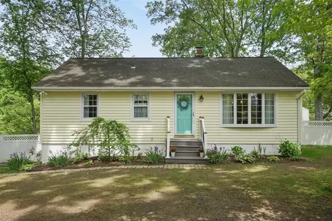 2 Jean Way, Purdys, NY 10578