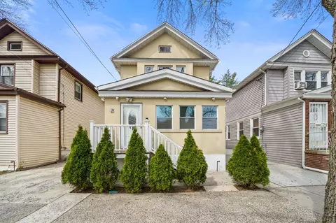 87-78 256th St, New York, NY 11001