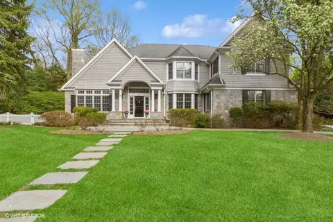 16 Johnson Pl, Rye, NY 10580