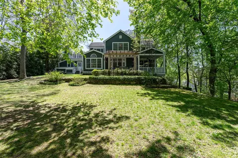 60 Orchard Ln, Rye, NY 10580