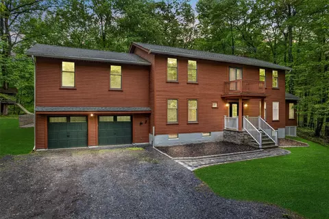 14 Still Hollow Rd, Newburgh, NY 12550