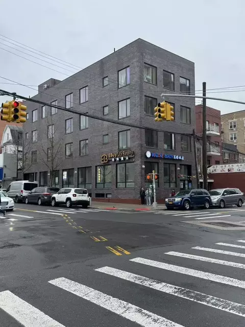 42-08 Bowne St #2A, Flushing, NY 11355
