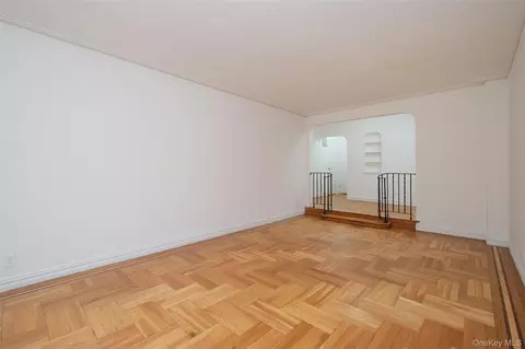 2685 Creston Ave #5-L, New York, NY 10468