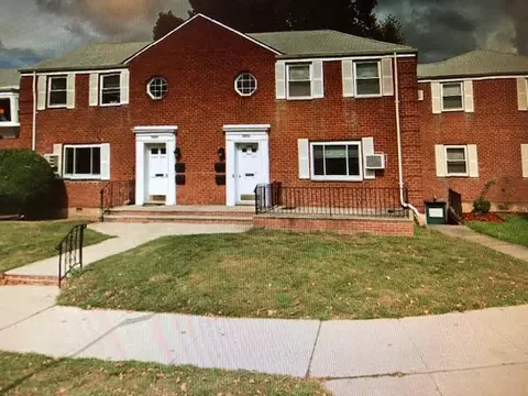 254-21 Union Tpke Glen Oaks #2, Glen Oaks, NY 11004