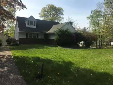 133 Fairview Ave, Ramapo, NY 10977