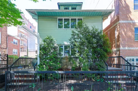 1464 W 5th St, Brooklyn, NY 11204