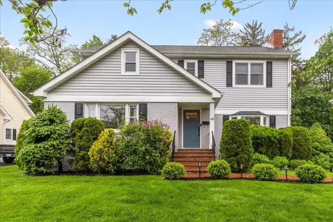 48 Valley Ter, Rye Brook, NY 10573