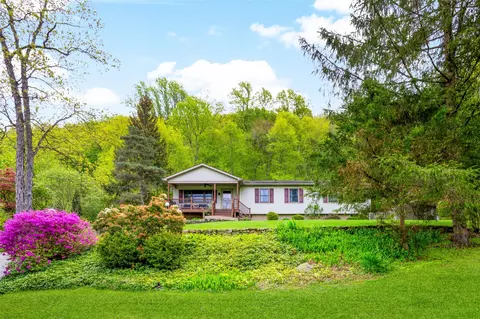 108 Greenwood Dr, Beacon, NY 12508