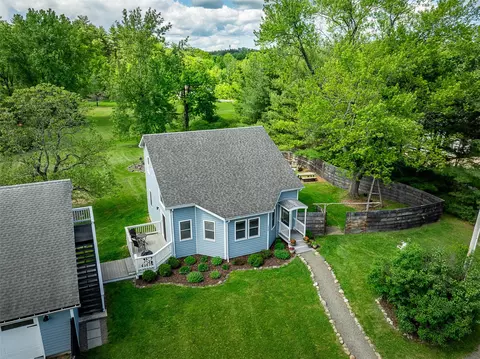 2946 Lucas Tpke, Rochester, NY 12404