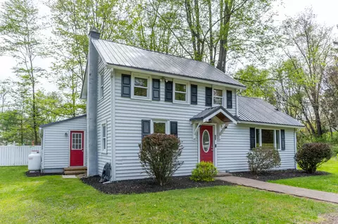 98 Orrs Mills Rd, Salisbury Mills, NY 12577