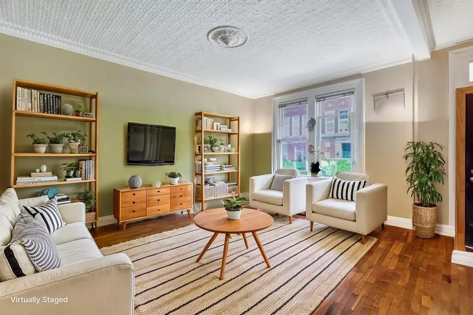 Living - 394 17th St, Brooklyn, NY 11215 photo 1 of 3