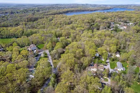 60 Glenmere Homesites Rd, Warwick Town, NY 10921