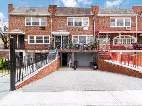 81-56 102nd Rd, New York, NY 11416