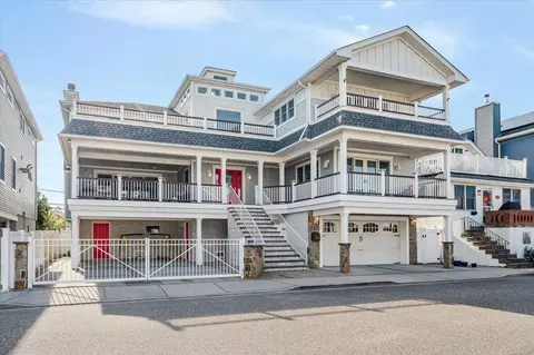 95 Illinois Ave, Long Beach, NY 11561