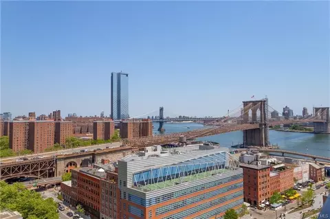 100 Beekman St #2A, New York, NY 10038