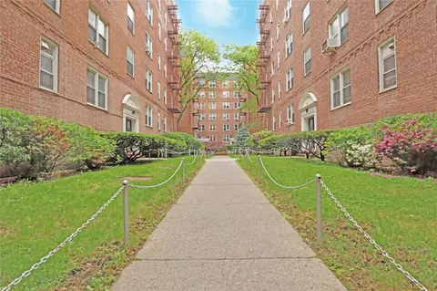 144-41 Sanford Ave #6A, Flushing, NY 11355