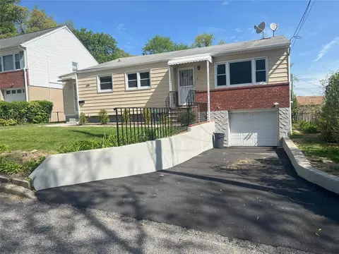 7 Aka 5 Vesta Pl, Yonkers, NY 10703